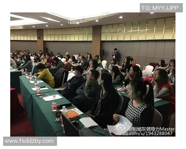 武汉滑板队的团队协作与默契提升之道探讨与实践分享