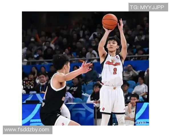北京篮球队在杯赛积分榜中以56分稳居第一争夺冠军的希望愈发强烈